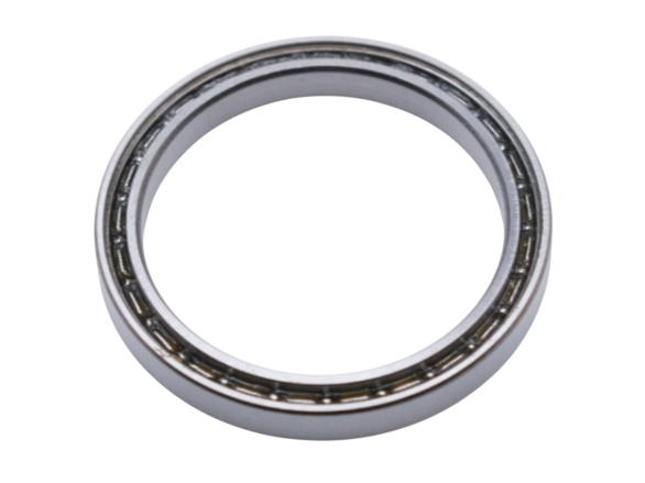 6704 Open Type Thin Section Ball Bearing displaying Exposed Rolling Elements for Oil Lubrication and Maximum Rotational Speed