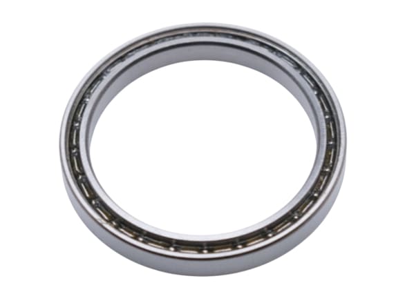 6704 Open Type Thin Section Ball Bearing displaying Exposed Rolling Elements for Oil Lubrication and Maximum Rotational Speed