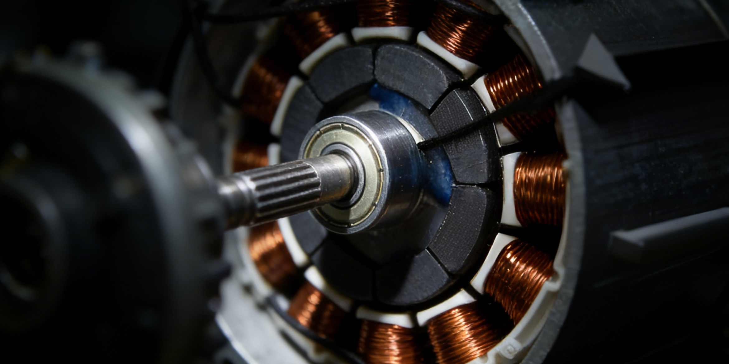 High-Speed & Low Noise: Why the 693 Bearing is the Gold Standard for Bladeless Fans?